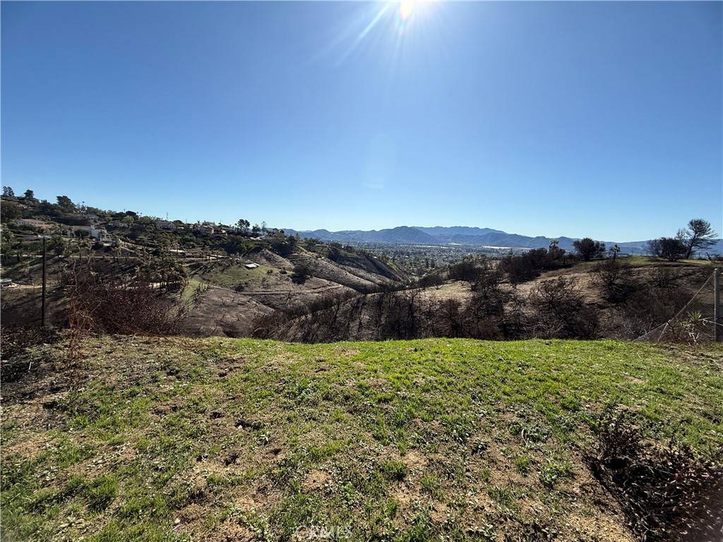 Camarillo, CA 93010,3130 Old Coach DR