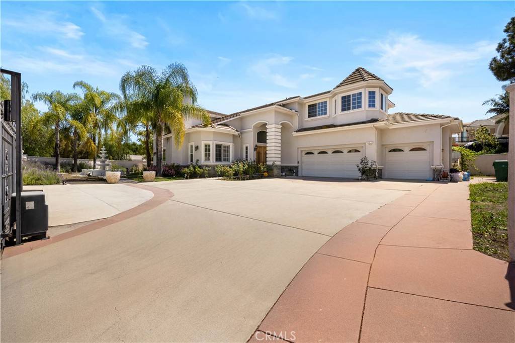 Diamond Bar, CA 91765,24288 Highcrest DR