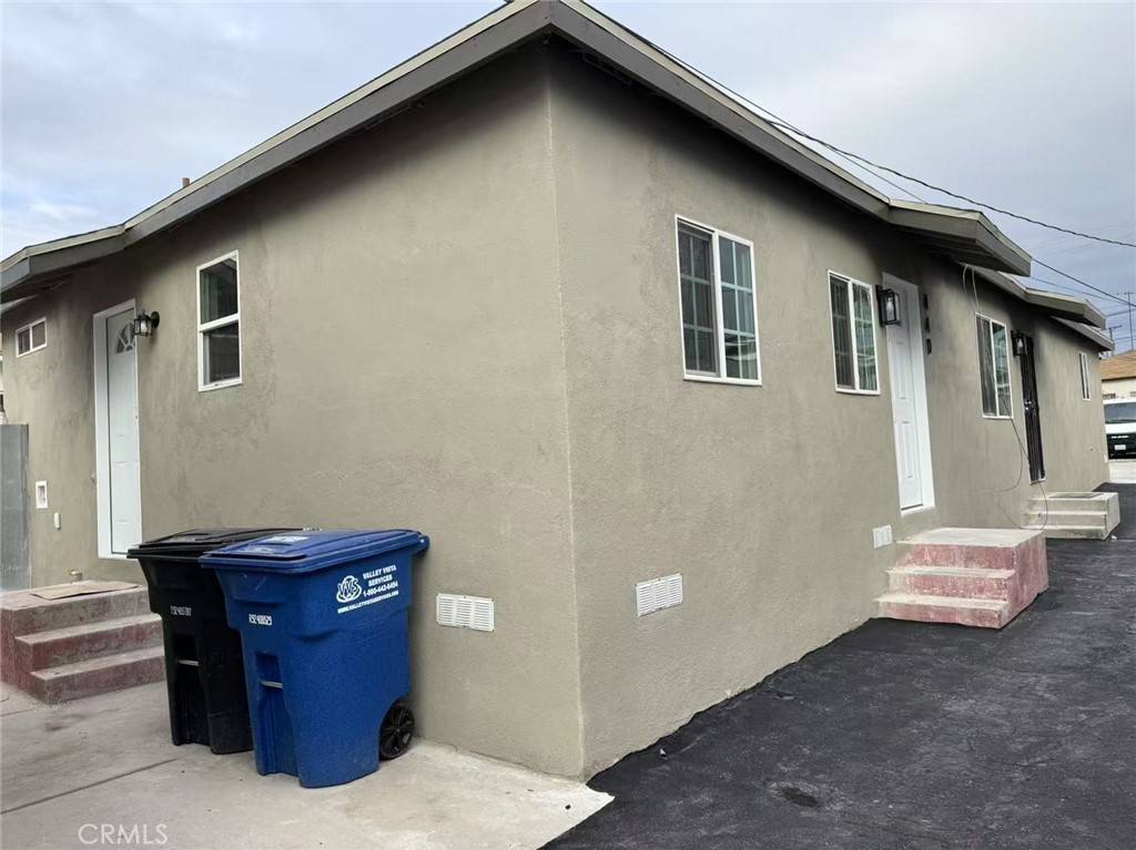 Los Angeles, CA 90022,438 Belden AVE