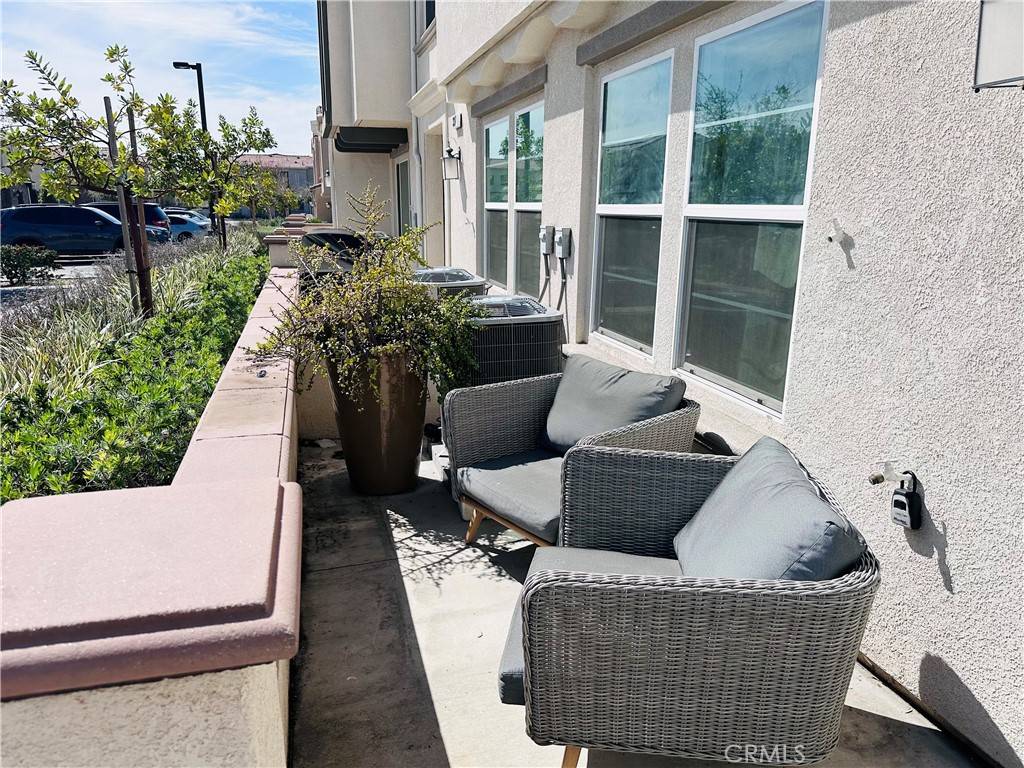 Fontana, CA 92336,7155 Citrus AVE #336