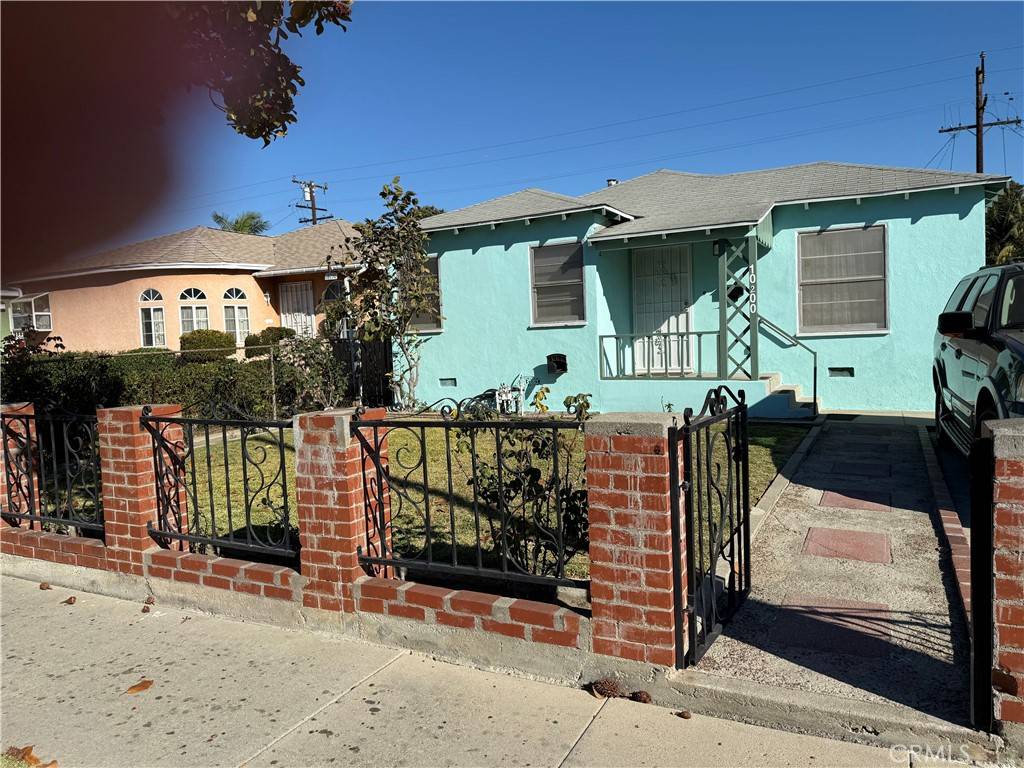 South Gate, CA 90280,10200 San Anselmo AVE