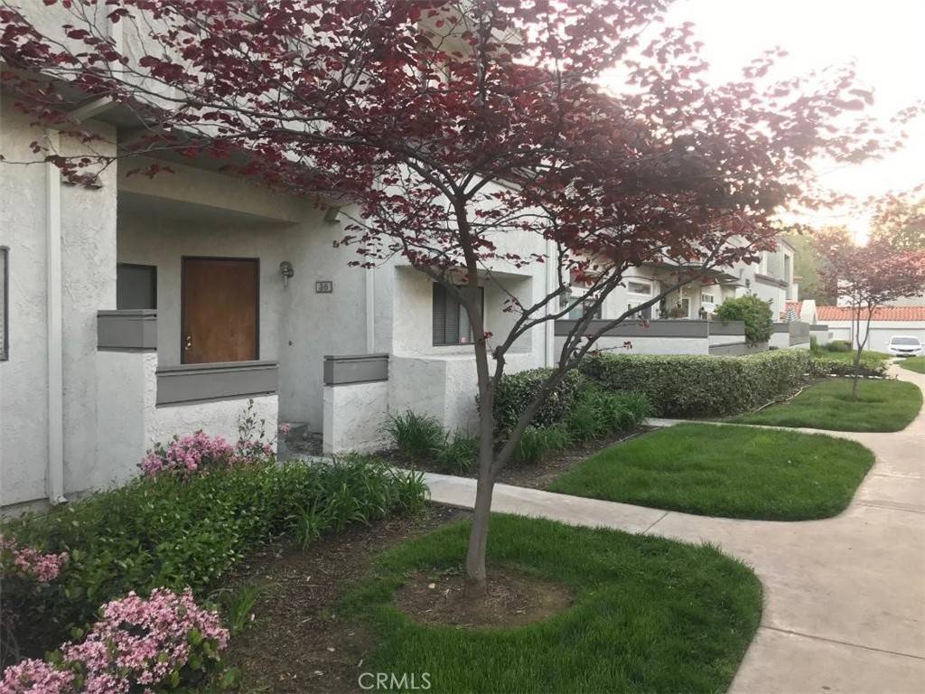 Pomona, CA 91766,36 Brownfield LN