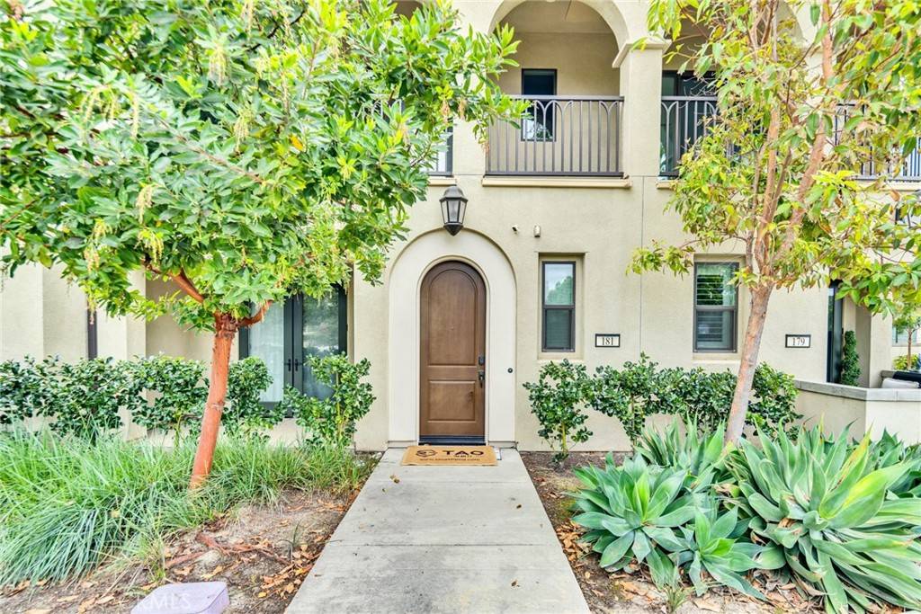 Irvine, CA 92618,181 follyhatch
