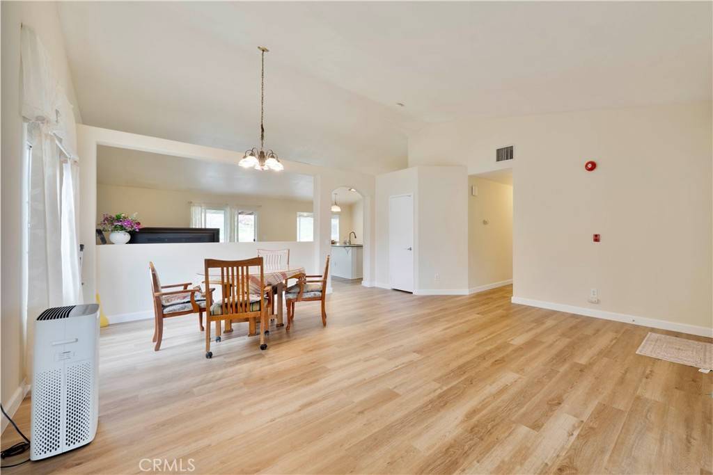 Bloomington, CA 92316,10945 Trenmar LN