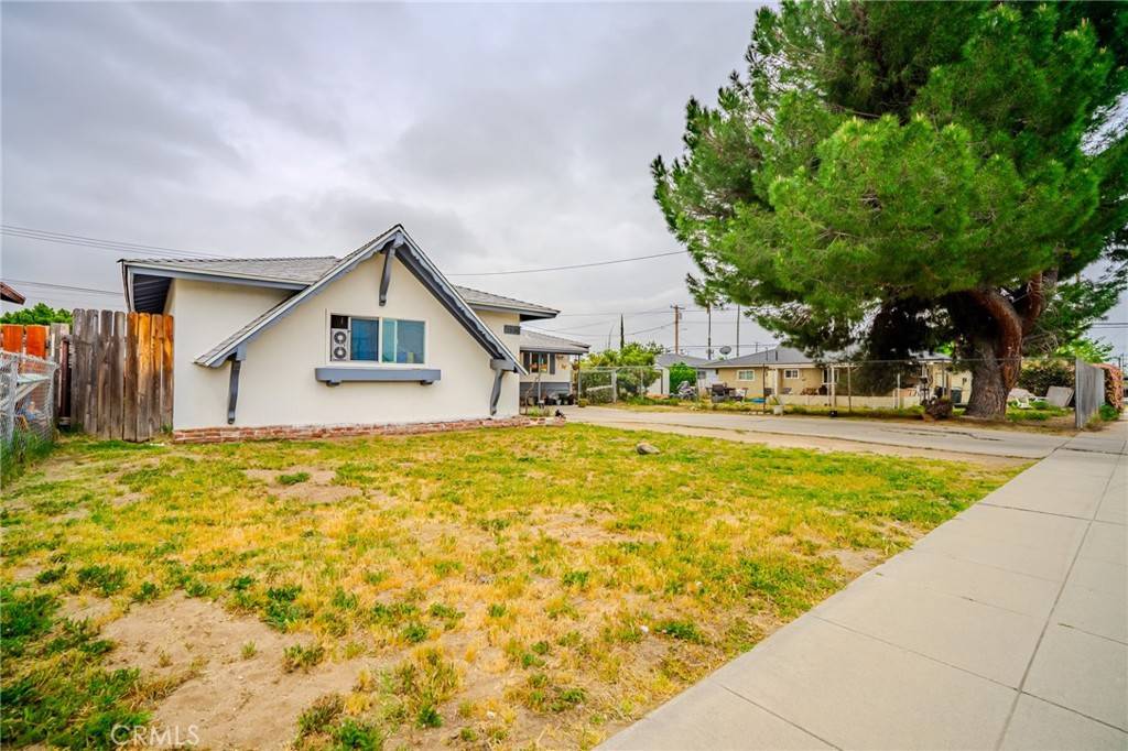 Colton, CA 92324,1924 Hunter RD