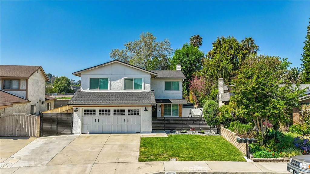 Chino, CA 91710,3906 Yellowstone CIR