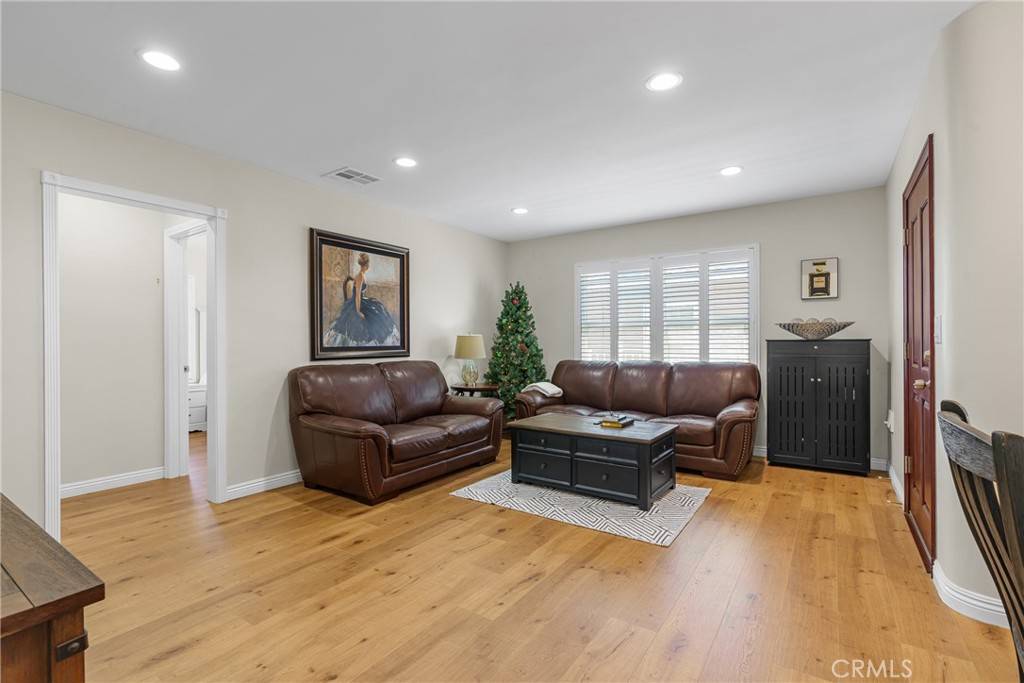 Temple City, CA 91780,5532 Persimmon AVE