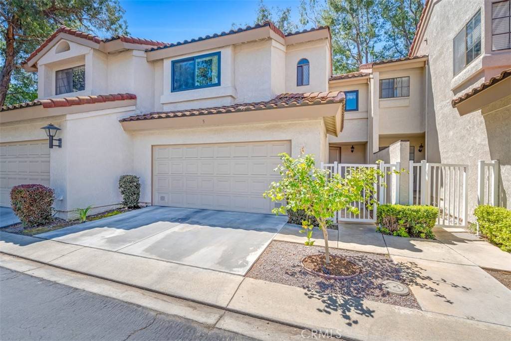 Diamond Bar, CA 91765,1409 Bodega WAY #5