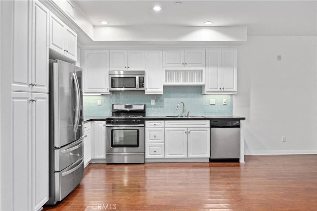 Ontario, CA 91761,3240 S Westmont LN #5