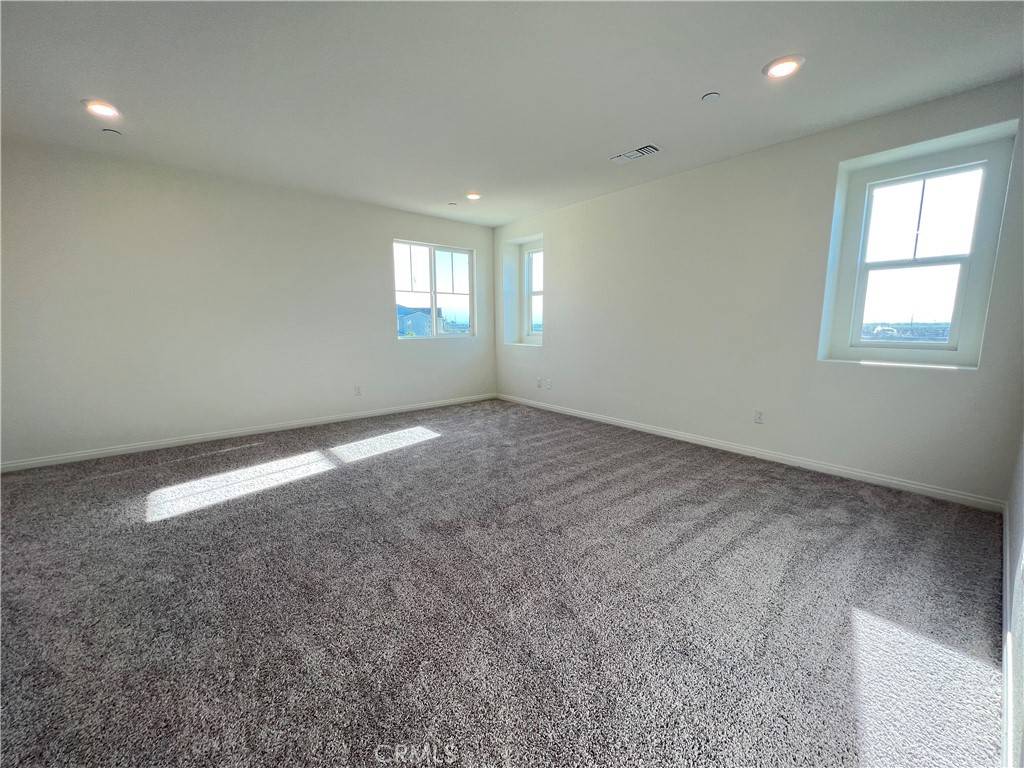 Ontario, CA 91761,3906 E Cambria Privado