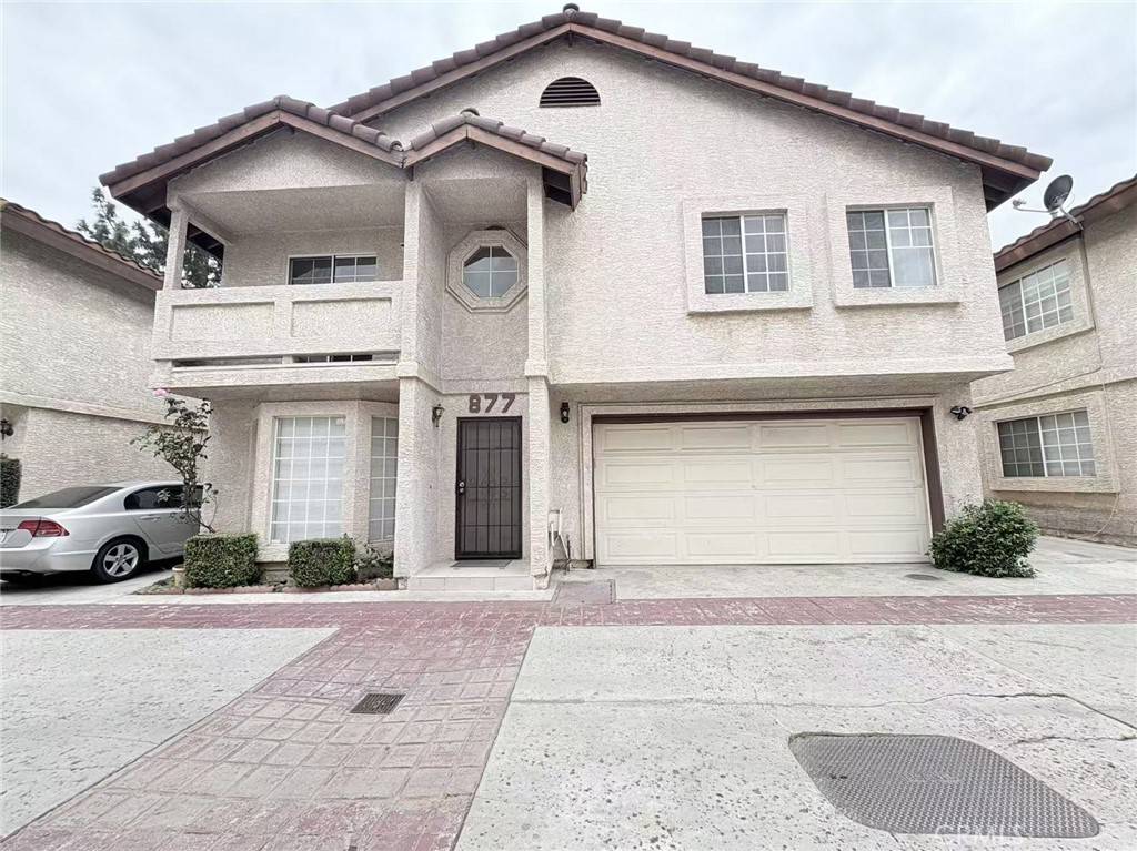 Montebello, CA 90640,877 S Greenwood AVE