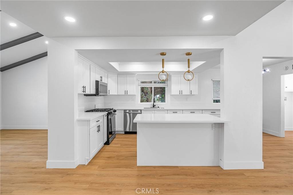 Brea, CA 92821,18259 Midbury ST