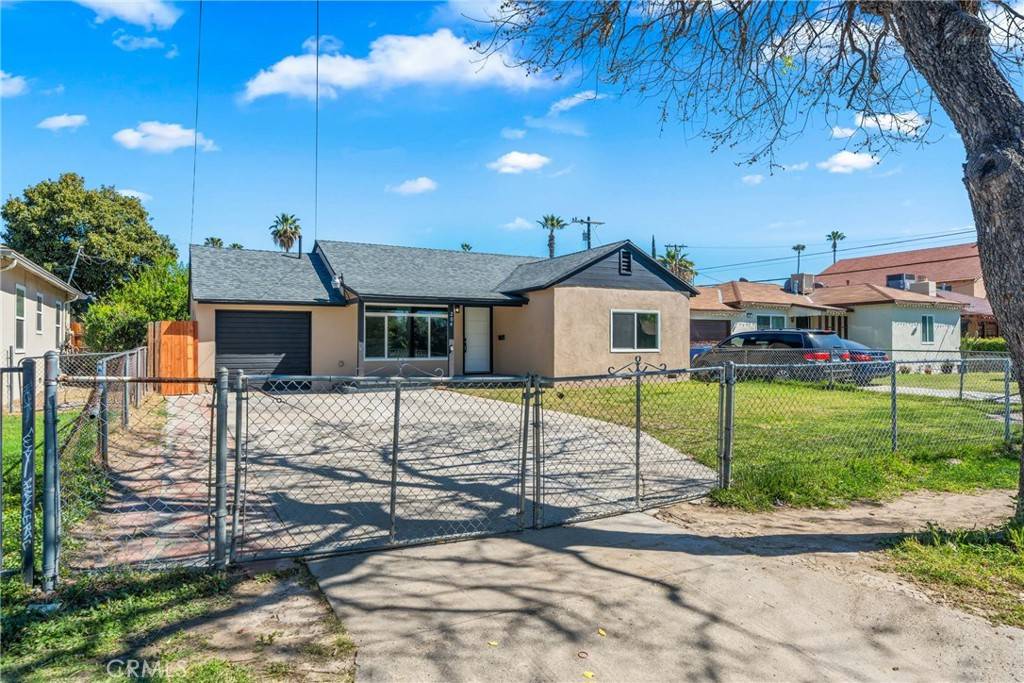 San Bernardino, CA 92404,204 E 16th ST
