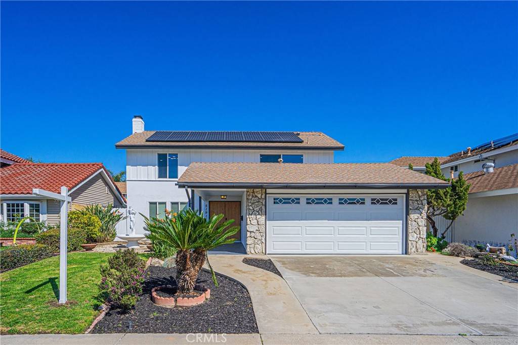 La Palma, CA 90623,5191 Ivywood DR