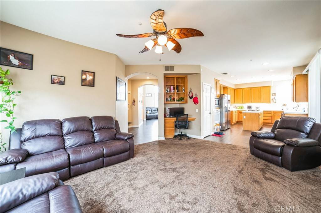5418 Grand Prix CT Fontana, CA 92336