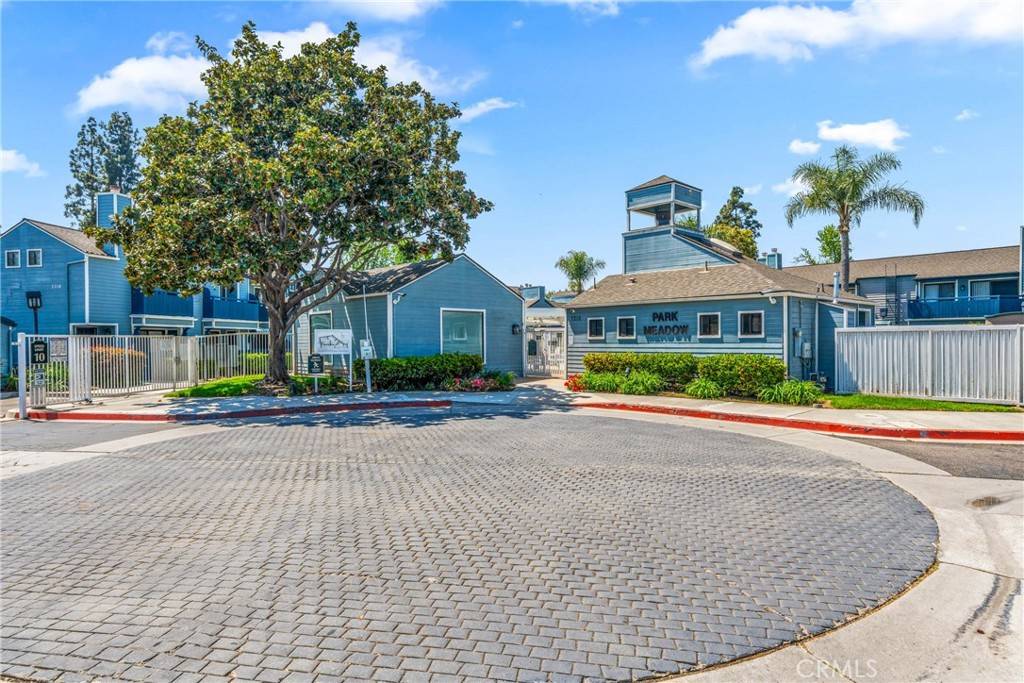 Downey, CA 90242,7314 Quill DR #155