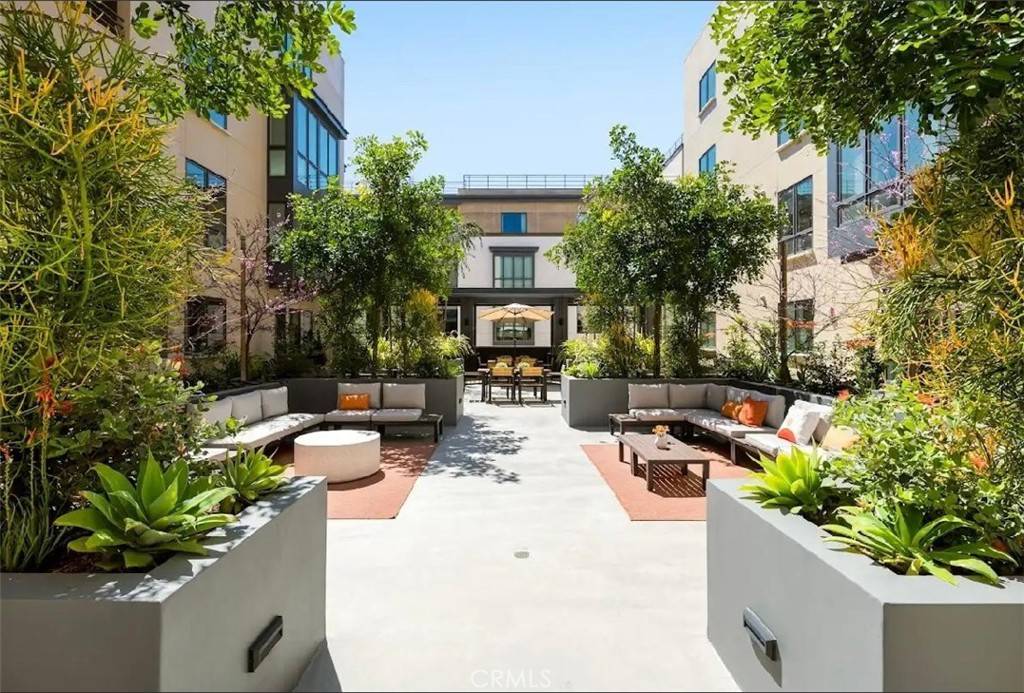 Pasadena, CA 91101,39 S Los Robles AVE #3008