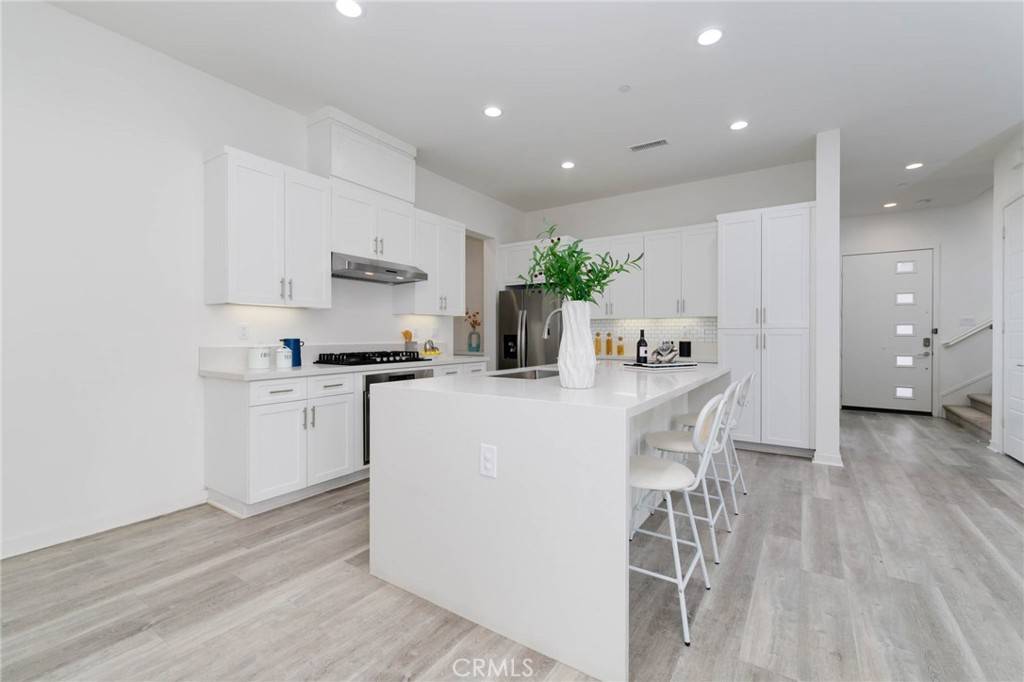 105 Catalyst Irvine, CA 92618
