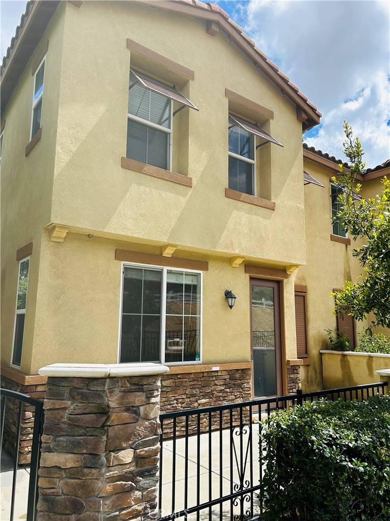 Rancho Cucamonga, CA 91730,8054 Cresta Bella RD