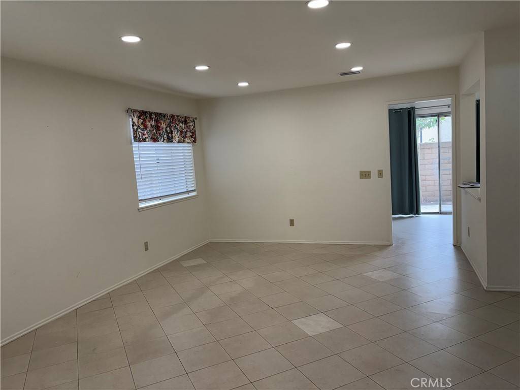 El Monte, CA 91732,3604 Meadowlark ST