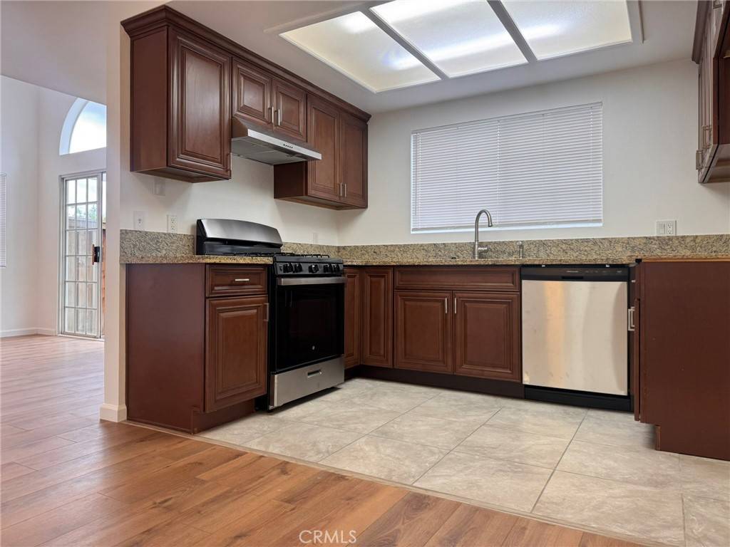 Pomona, CA 91766,1081 E Grand AVE #20