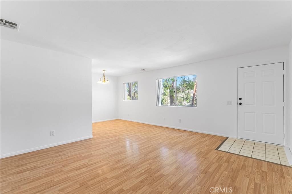 Diamond Bar, CA 91765,800 Grand AVE #A20