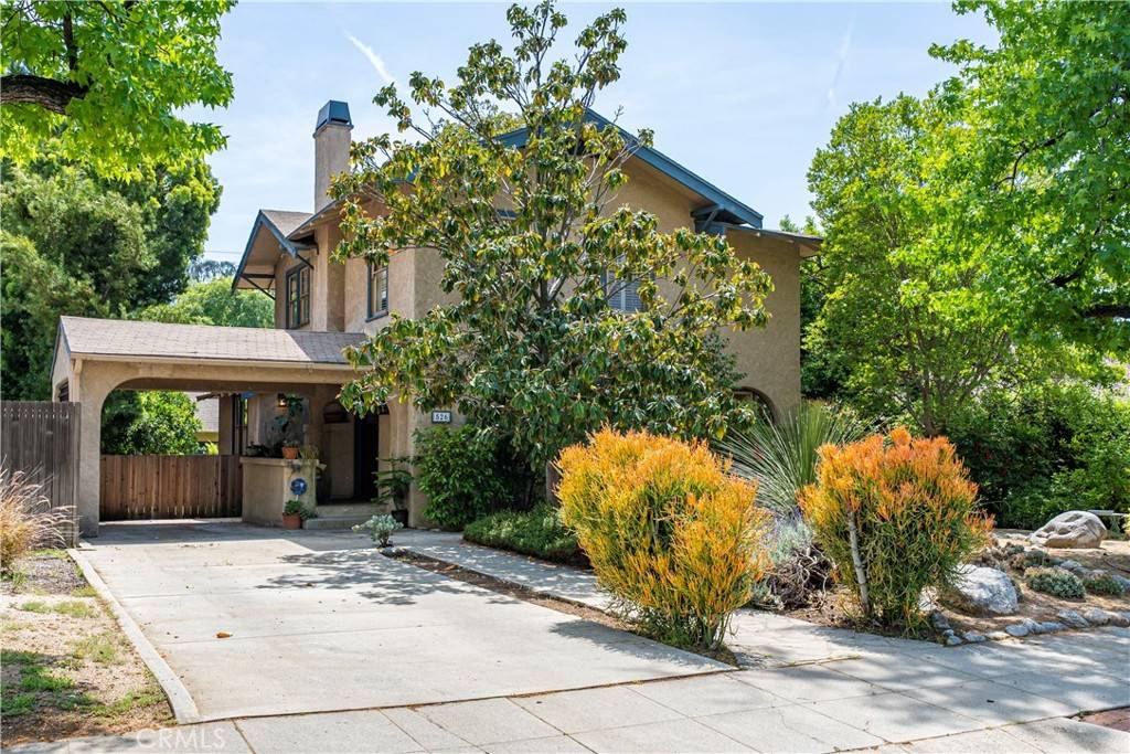 Claremont, CA 91711,526 W 12th ST