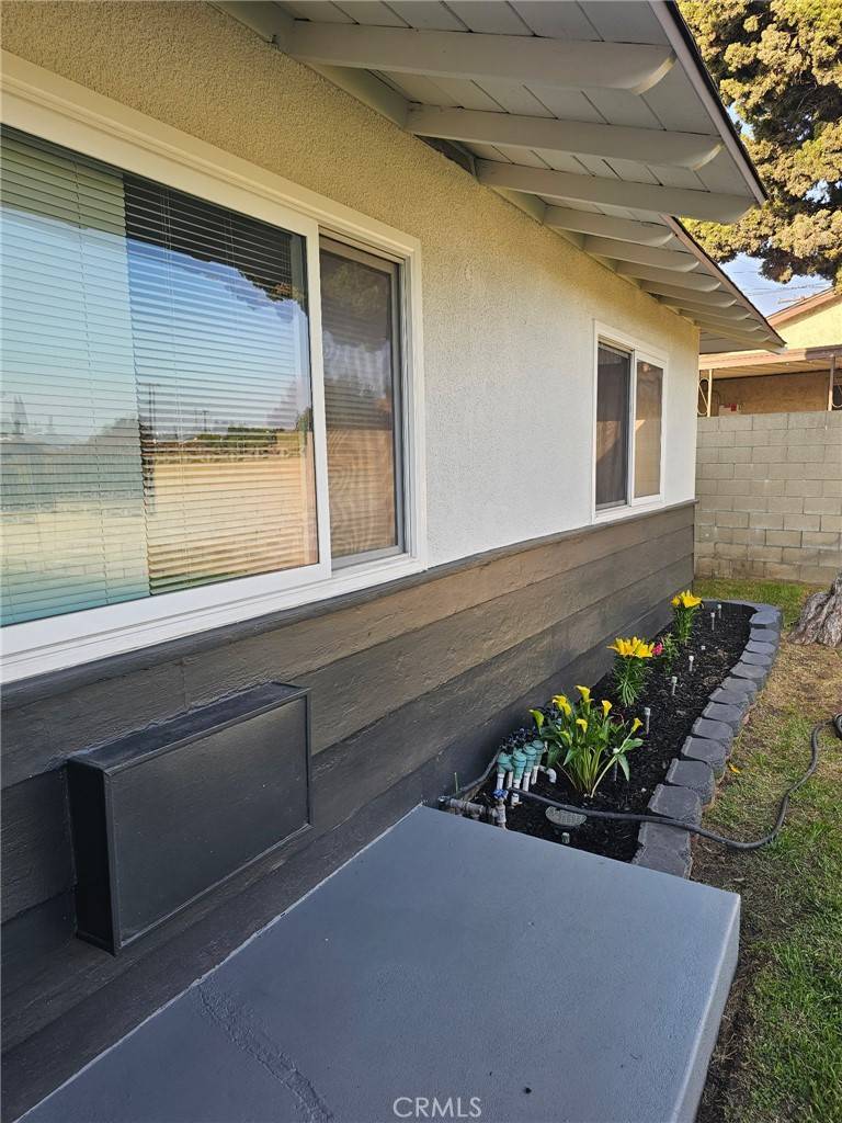Montclair, CA 91763,4832 Olive ST