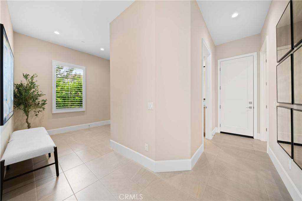 Irvine, CA 92602,118 Appian