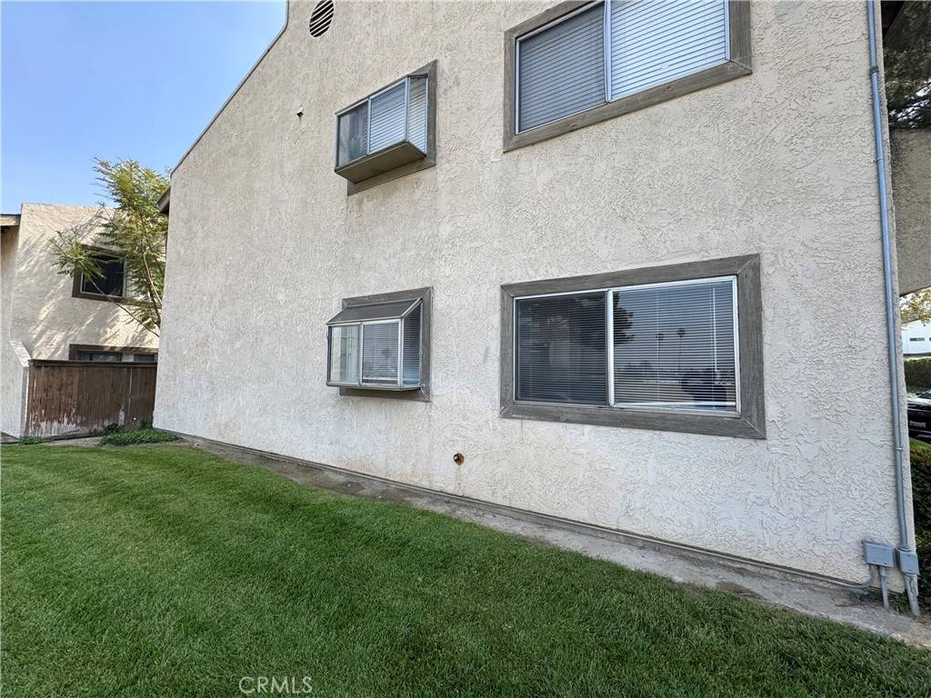 Colton, CA 92324,1251 S Meadow LN #161