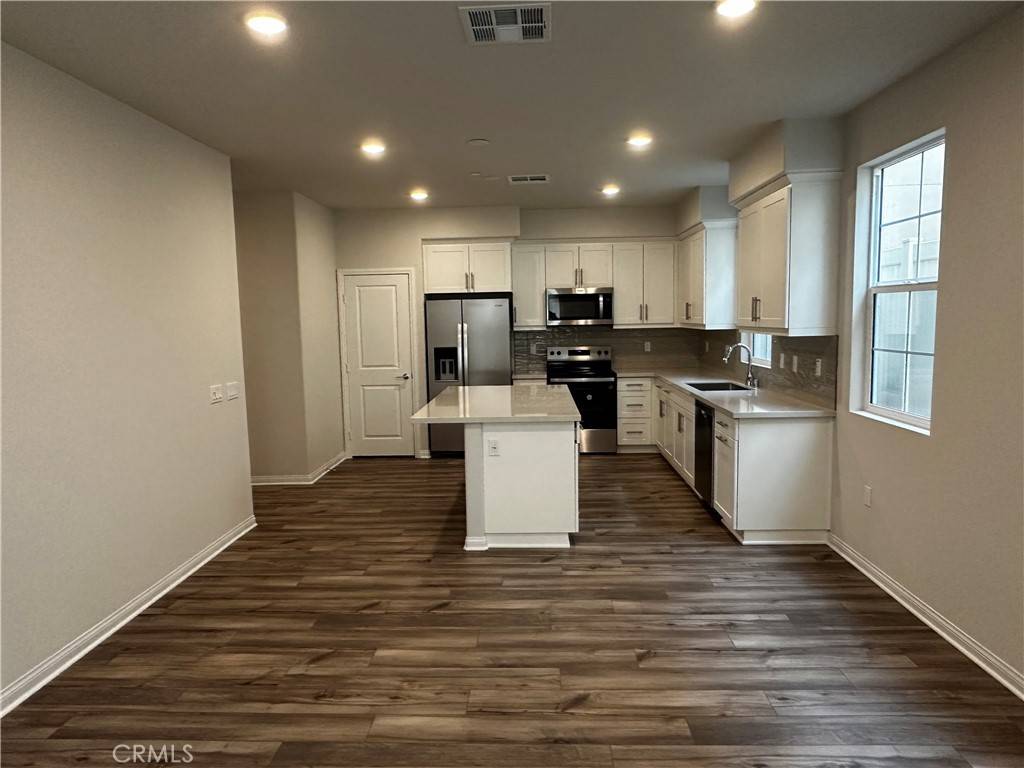 Upland, CA 91786,446 Meyer PL