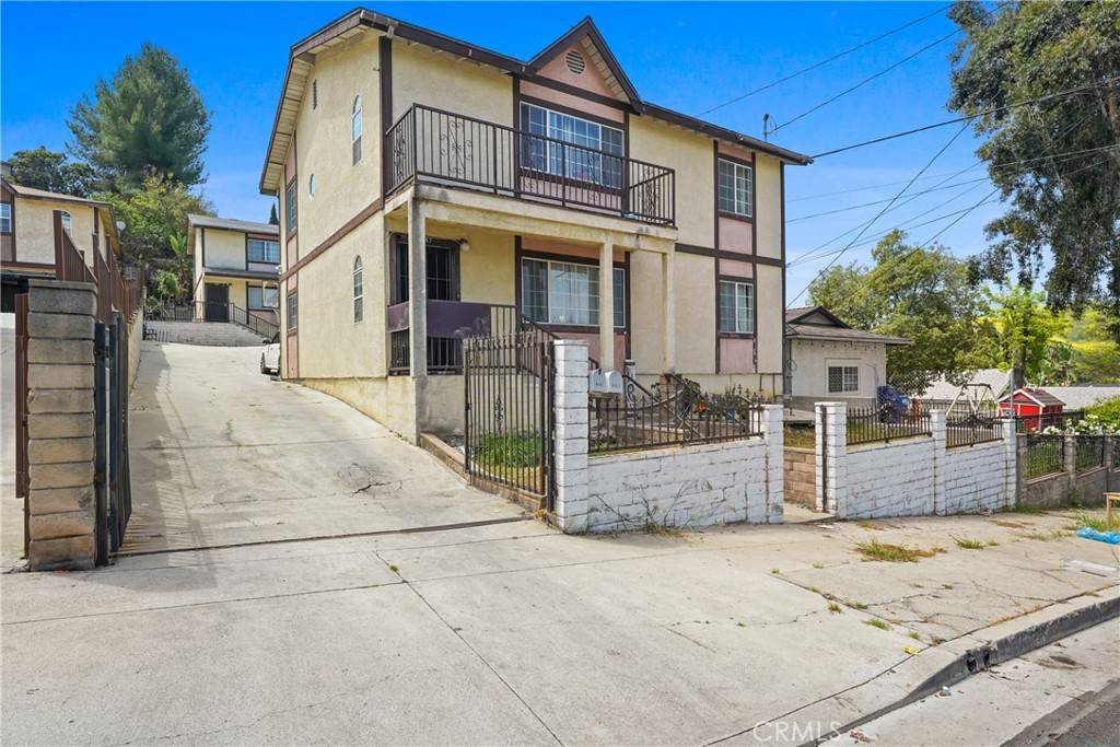 Los Angeles, CA 90032,4960 4962 Gambier ST