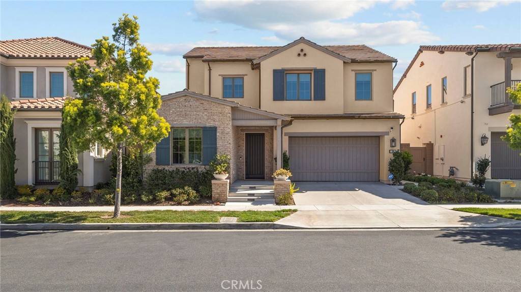 Irvine, CA 92602,106 villa ridge
