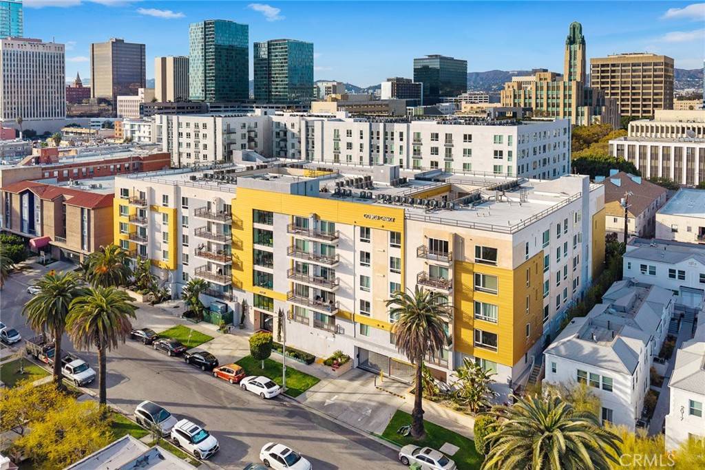 Los Angeles, CA 90005,2939 Leeward Ave #318