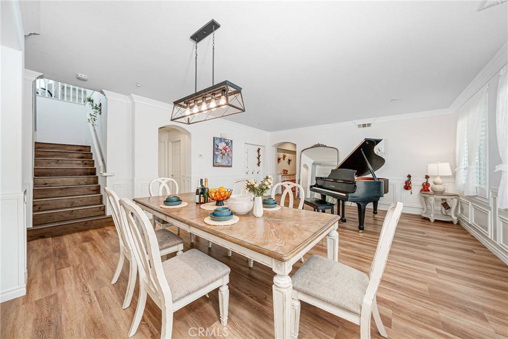 Fontana, CA 92336,5633 Galasso AVE