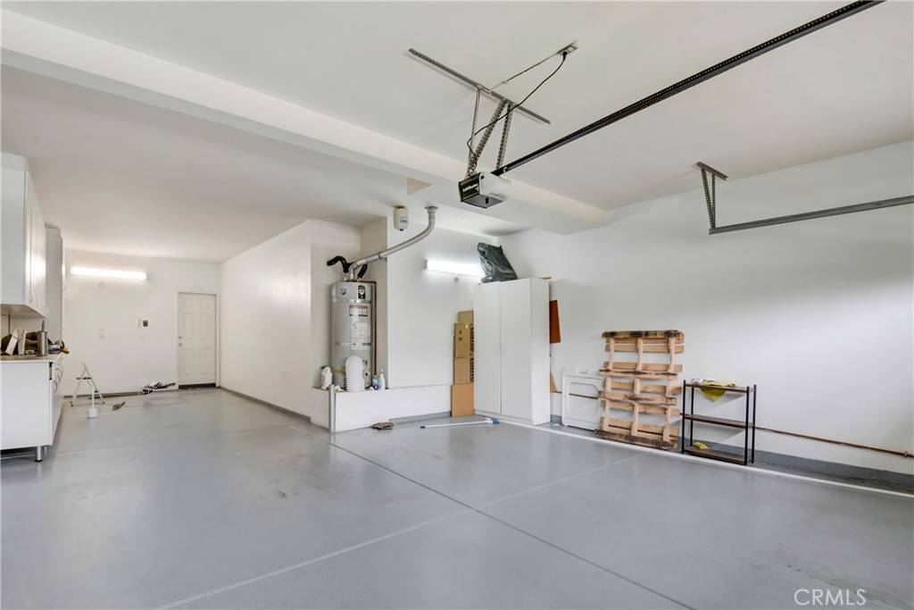 Eastvale, CA 92880,6352 Lotus ST