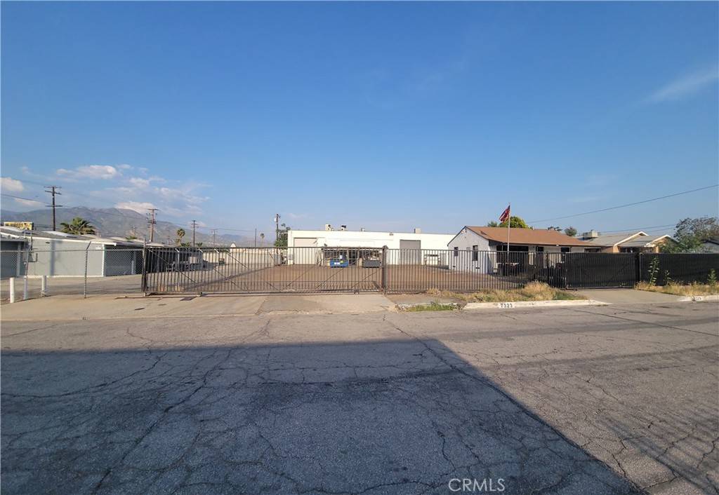 Highland, CA 92346,7323 Lynwood WAY