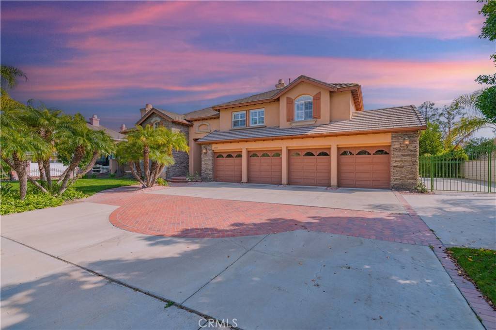 Yorba Linda, CA 92887,27860 Mount Shasta WAY