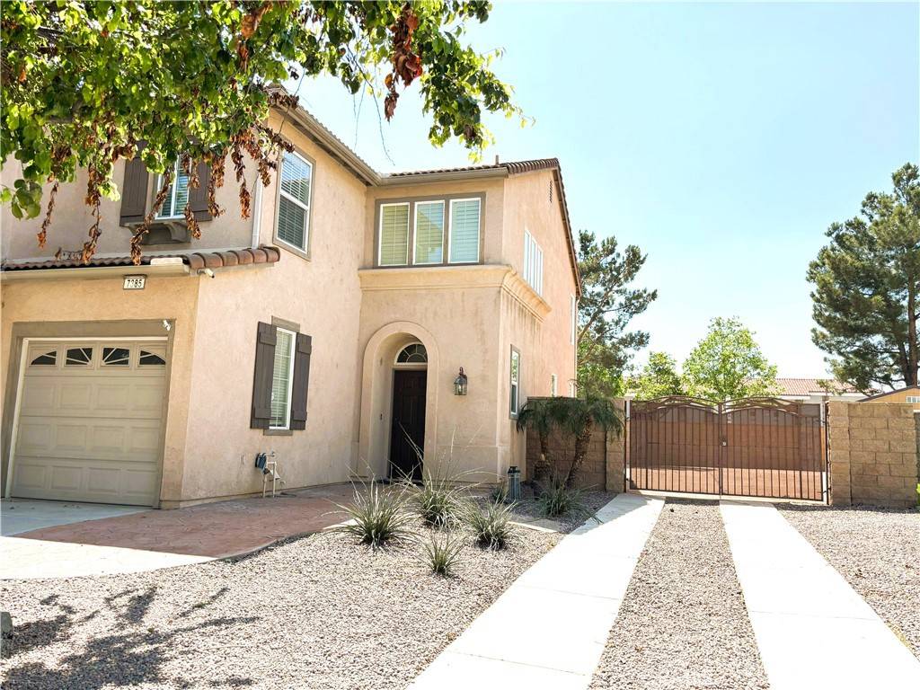 Eastvale, CA 92880,7385 Patti Ann CT