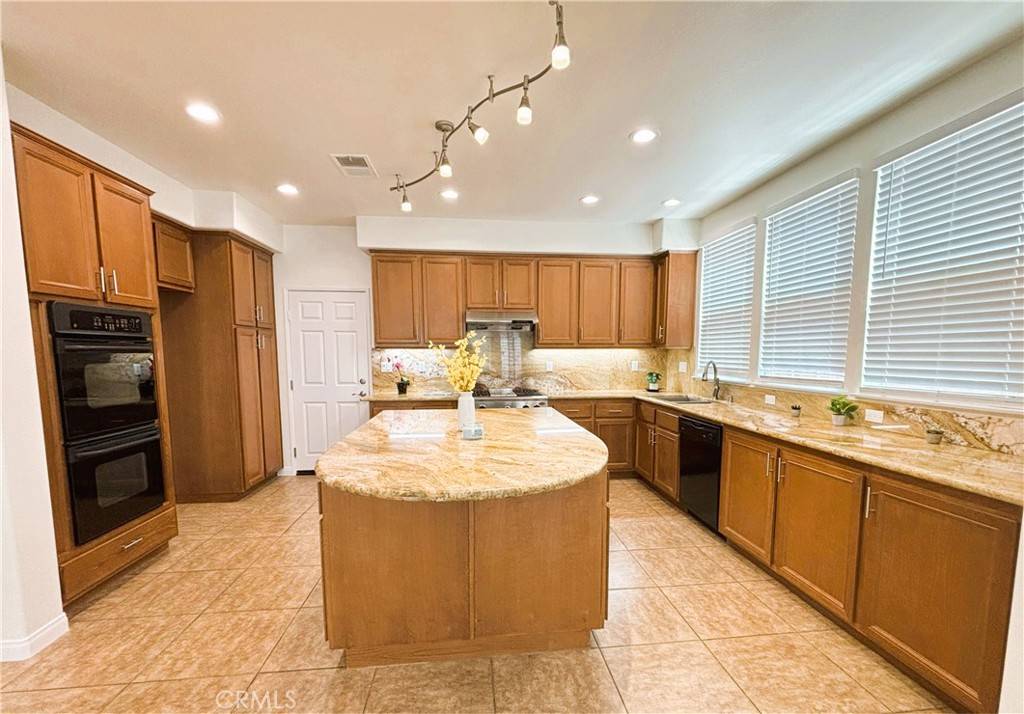 Eastvale, CA 92880,7385 Patti Ann CT