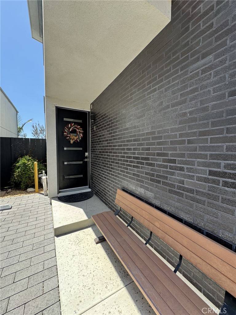 Imperial Beach, CA 91932,1166 Holly AVE #4