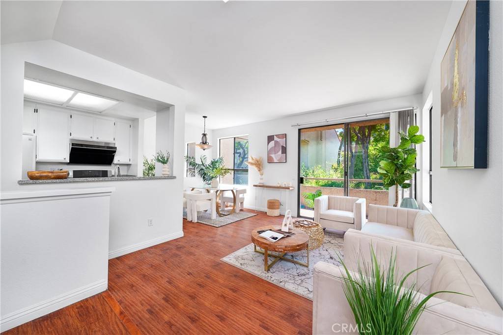 Rosemead, CA 91770,1188 Walnut Grove AVE #A