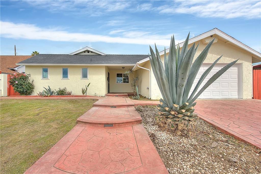 La Puente, CA 91744,914 Lidford AVE