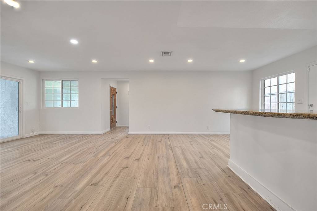 La Puente, CA 91744,914 Lidford AVE