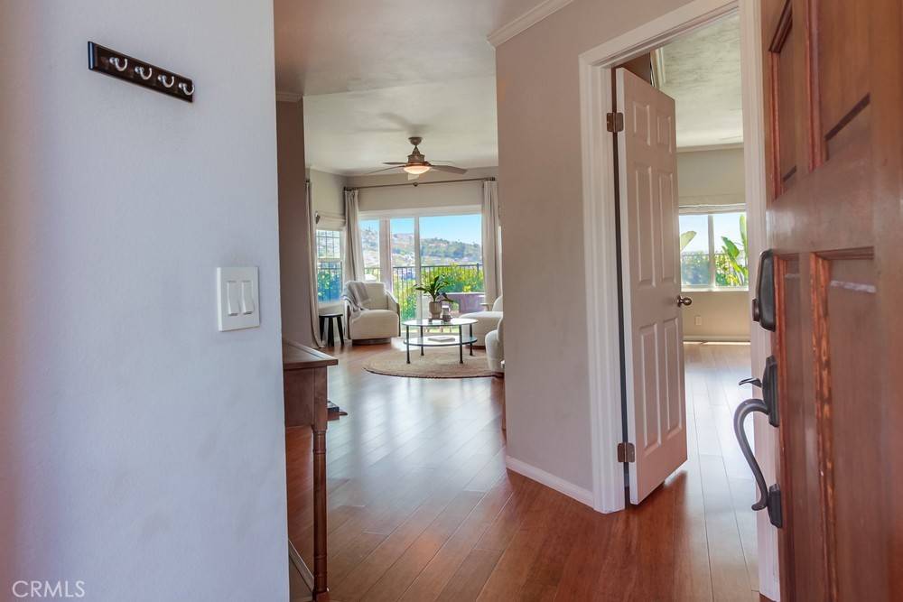 Carlsbad, CA 92009,6970 Sandpiper PL
