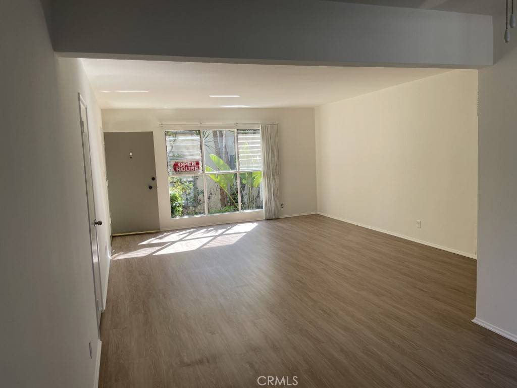 Santa Monica, CA 90402,630 San Vicente #B