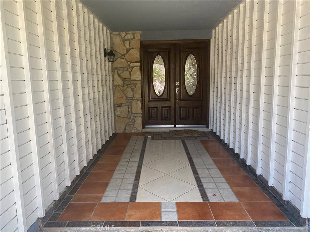 Brea, CA 92821,430 Buttonwood DR