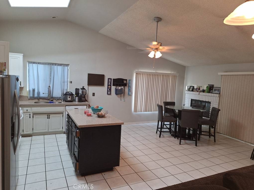 Victorville, CA 92395,12415 5th AVE