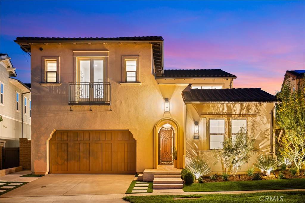 Irvine, CA 92618,93 Parson Brown