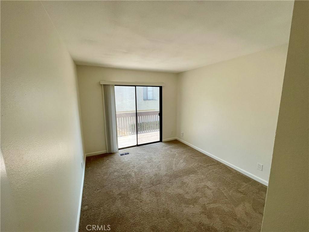 San Diego, CA 92115,6656 Reservoir LN